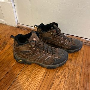 Merrell Moab 2 mid waterproof hiking boots
